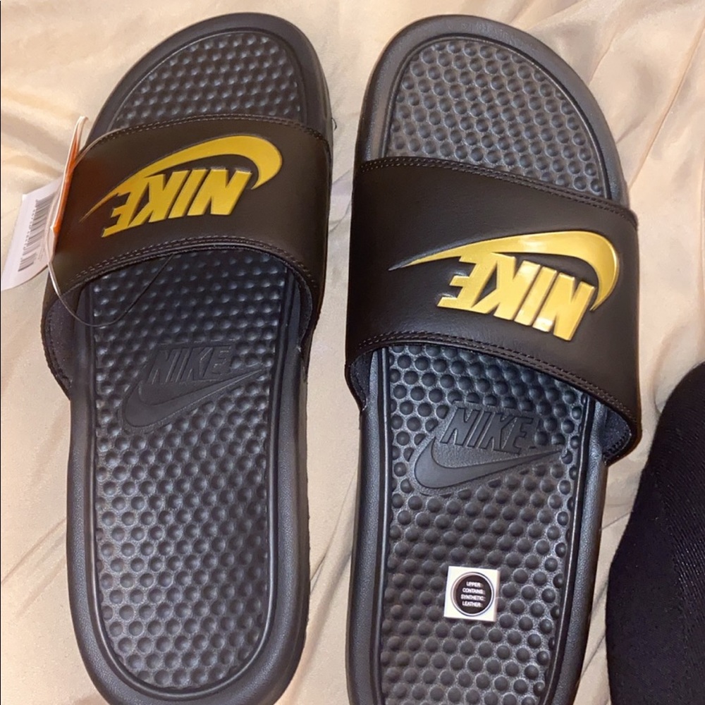 Men Nike slides